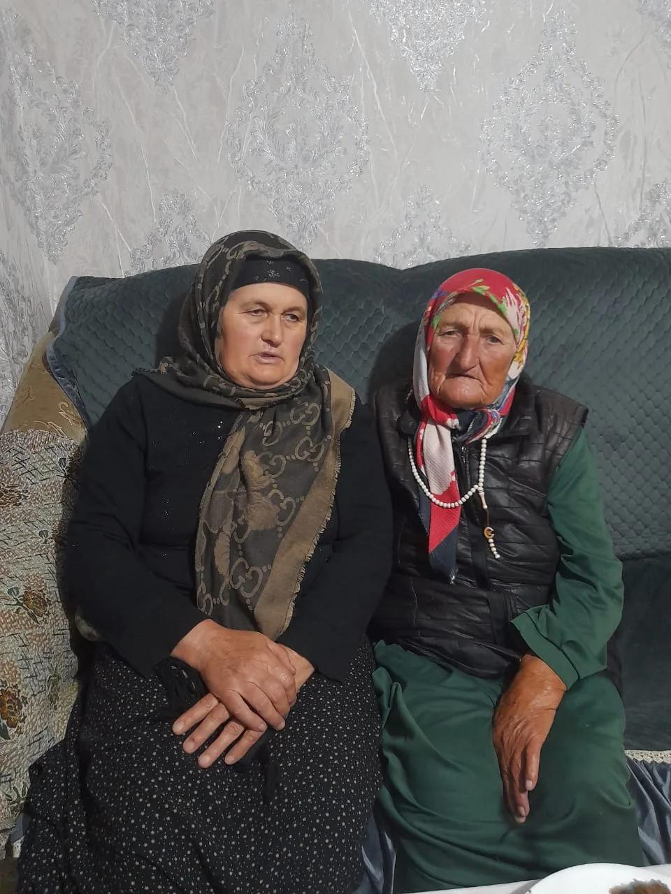 С Днем пожилых людей !